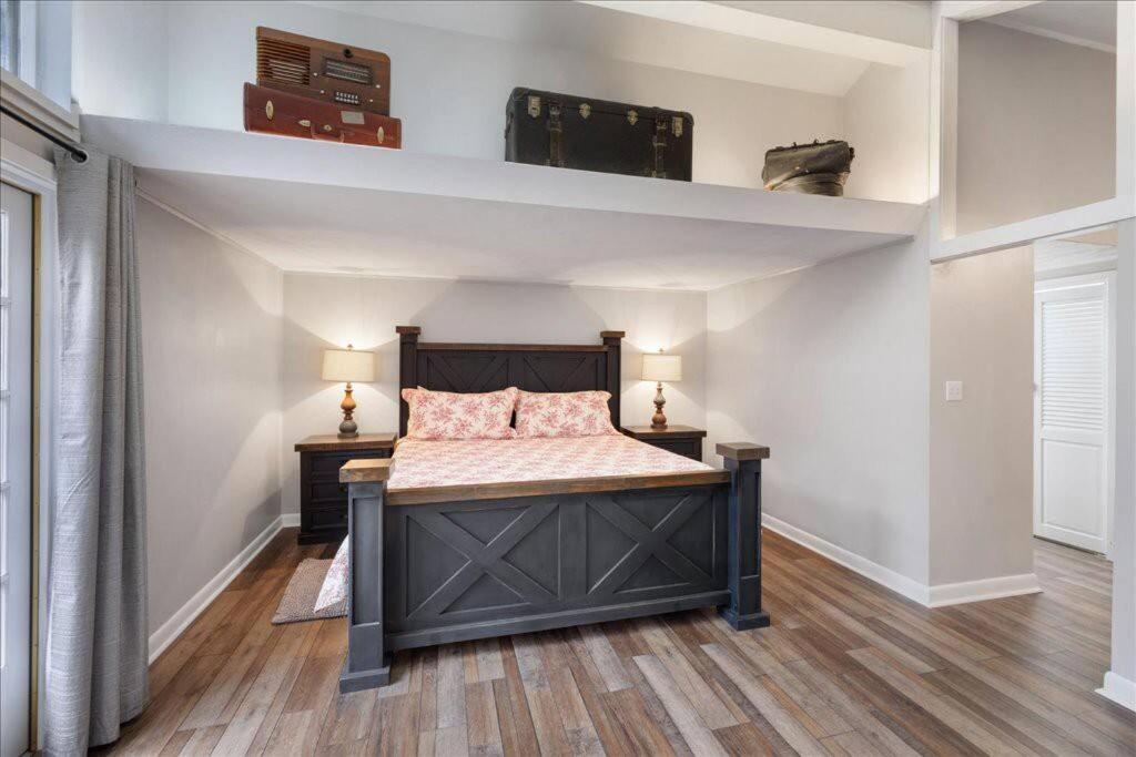 Bourbon Hollow Lodge With Hot Tub And Pool Plus Game Room Only 5 Min To Downtown Gatlinburg Exterior photo