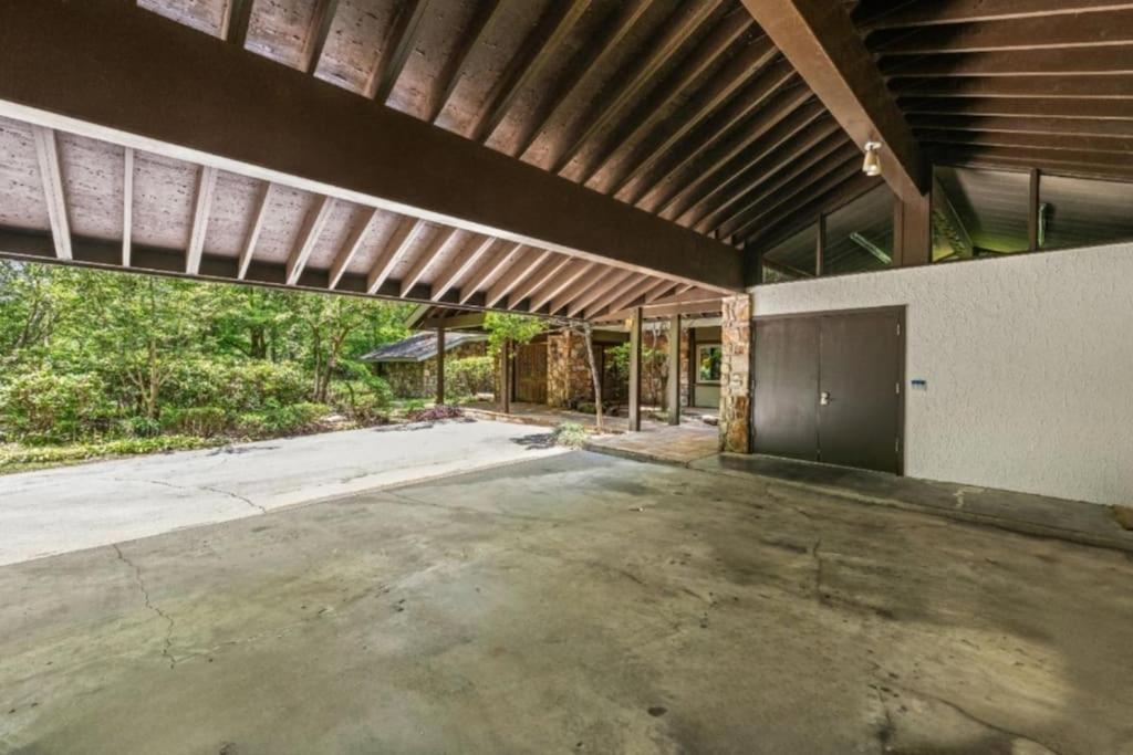 Bourbon Hollow Lodge With Hot Tub And Pool Plus Game Room Only 5 Min To Downtown Gatlinburg Exterior photo